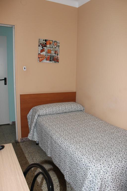 Hostal Cal Siles El Prat de Llobregat Room photo